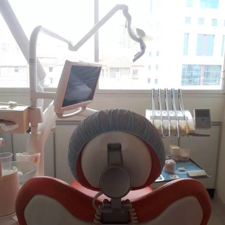 יסקין - כסא מרפאת דשיניים